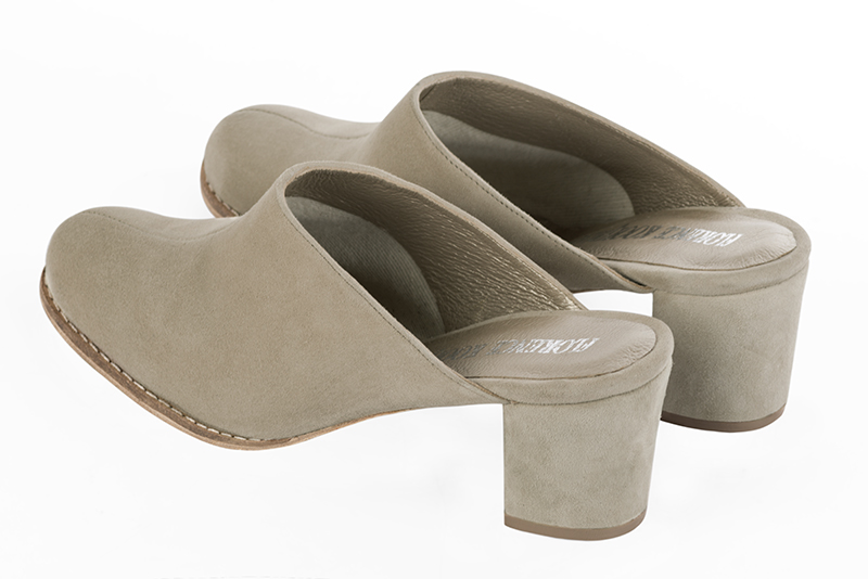 Off white women's clog mules. Round toe. Medium block heels. Rear view - Florence KOOIJMAN